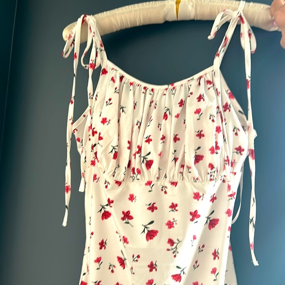 Summer Dress - Picture 6 of 7